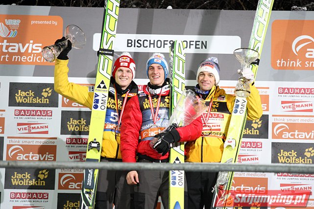 055 Podium Turnieju Czterech Skoczni